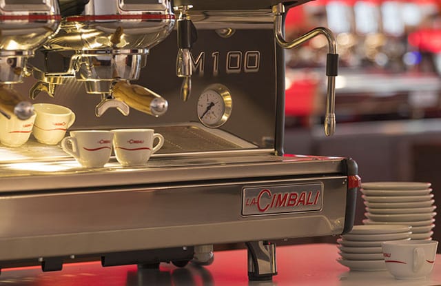 La Cimbali M100 Attiva GTA DT/2 Halbhautomat Mehrgruppige Siebträgermaschine – Bild 12