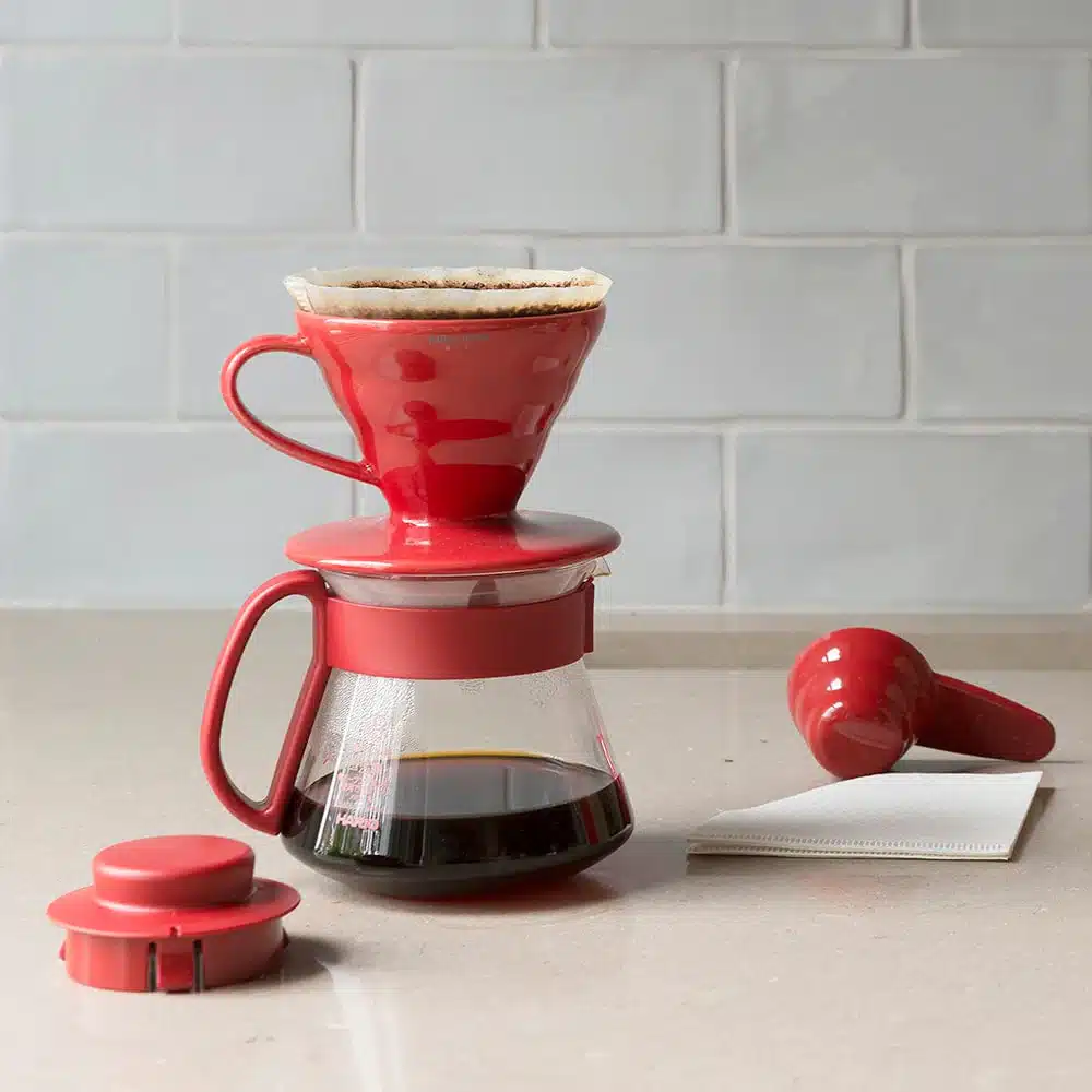 hario kaffeebereiter set, v60 dripper keramik 01 & kaffeekanne und zubehör, rot