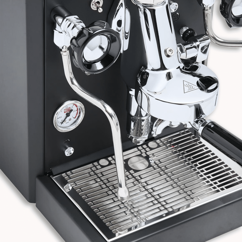 quickmill rubino 0981 in schwarz siebträgermaschine mit kipphebeln