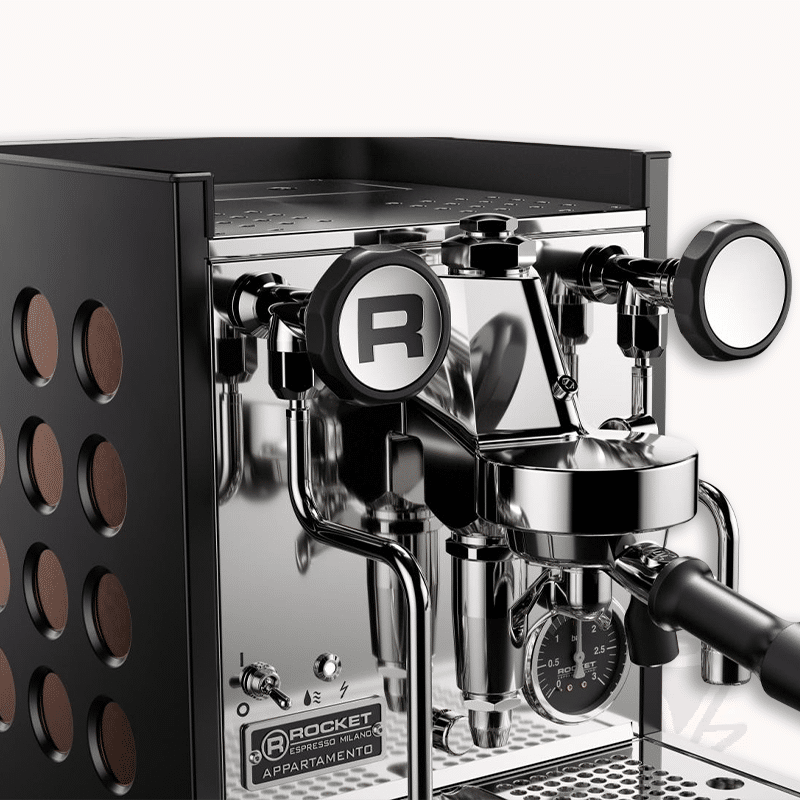 rocket appartamento tca schwarz kupfer kompakte siebträgermaschine zweikreiser e61 brügruppe